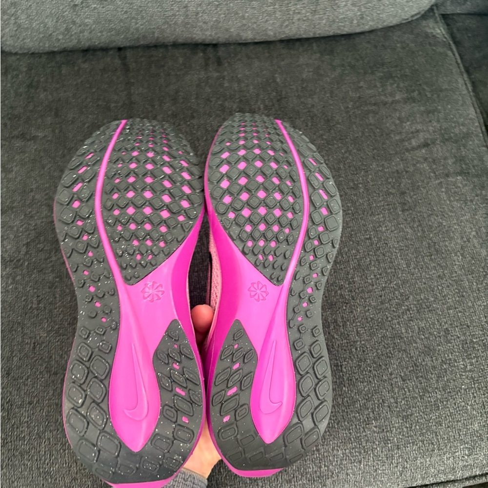 Nike Air Zoom Pegasus 41  FD2723 602  Cosmic Fuchsia Women's - Picture 6 of 6